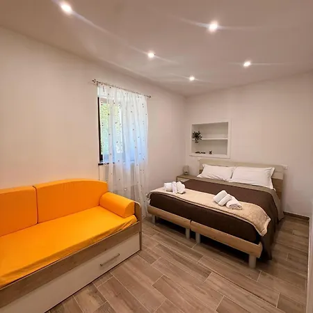 Casa Ma&emy Pensión